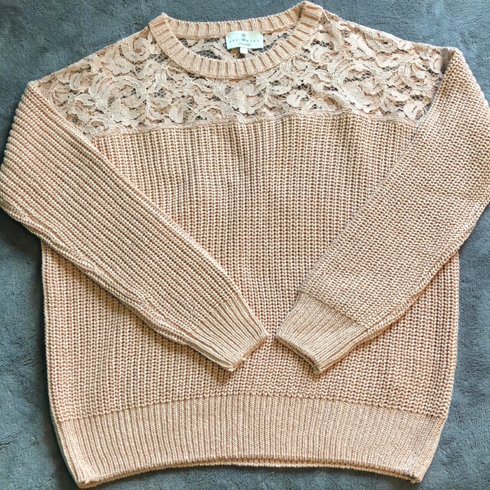 Essentiel sweater